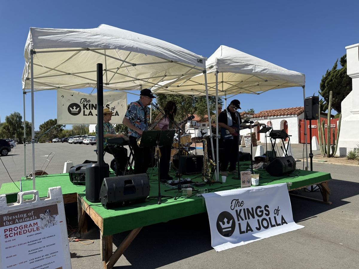 The Blessing of the Animals - Mission San Luis Rey 13